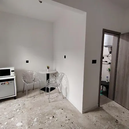 Veli Varos Casa de hóspedes *